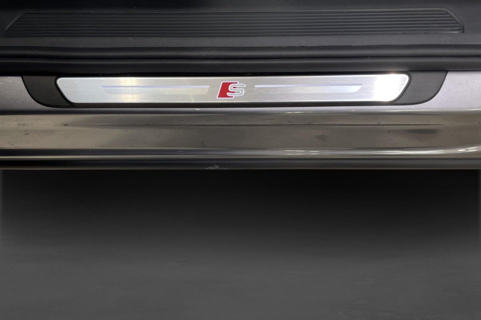 Audi Q4 e-tron 45 S-line Edition 5d