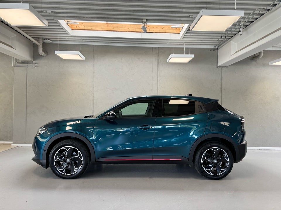 Alfa Romeo Junior Elettrica Speciale 5d
