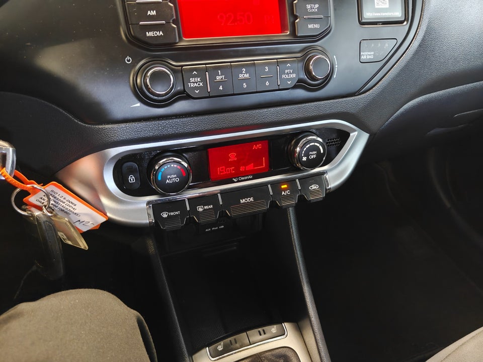 Kia Rio 1,2 CVVT Active 5d