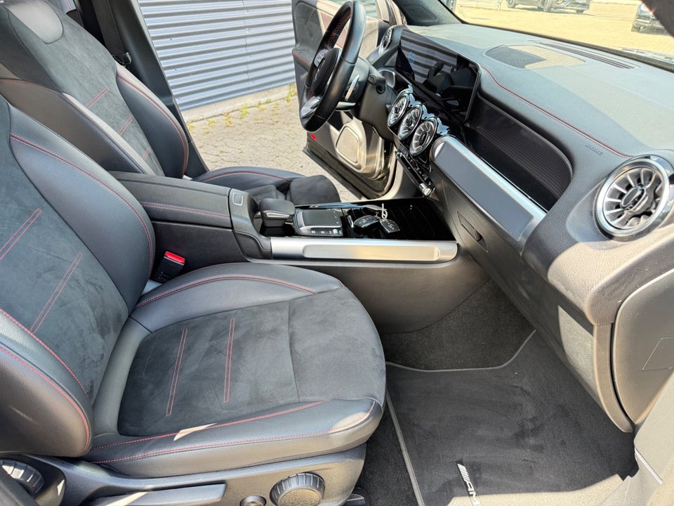 Mercedes EQB300 AMG Line 4Matic 5d