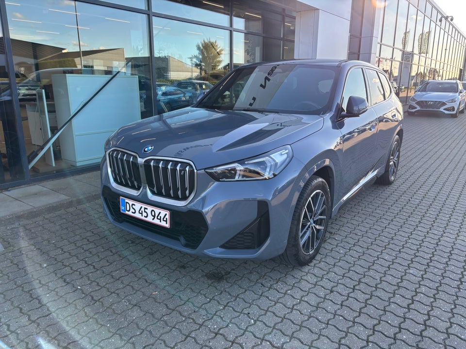 BMW iX1 xDrive30 M-Sport 5d