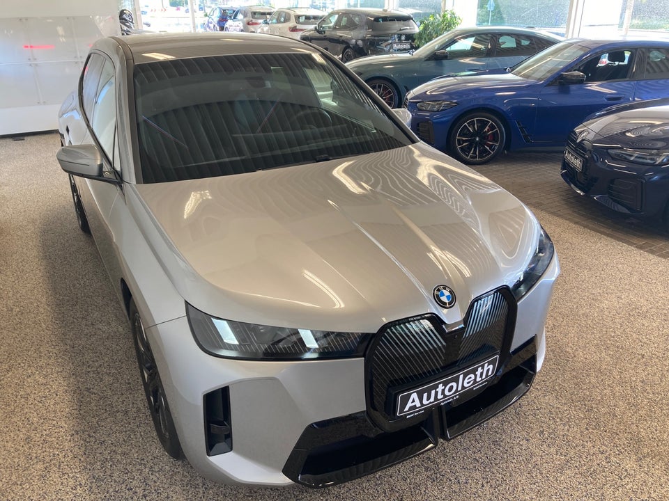 BMW iX xDrive45 M-Sport 5d