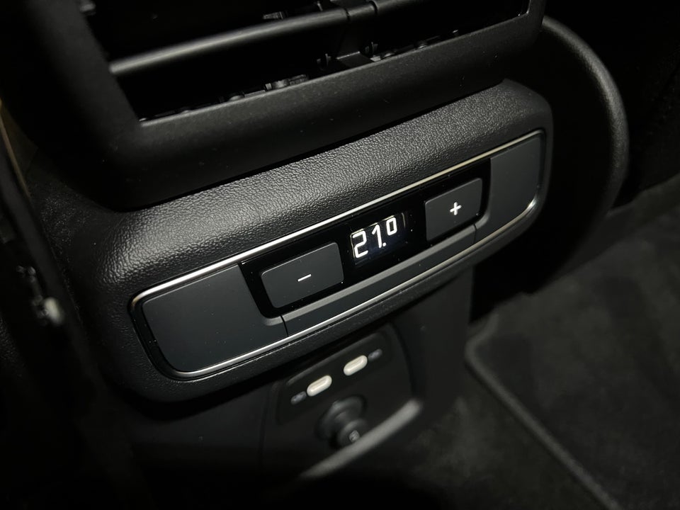 Audi Q4 e-tron 45 edition S-line 5d