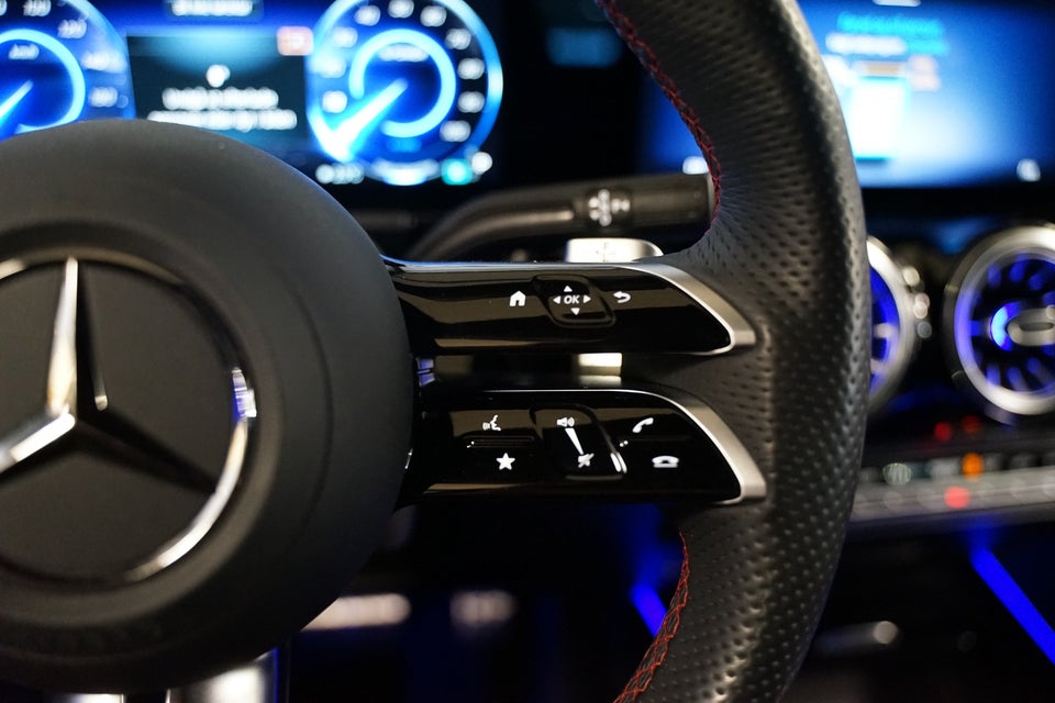 Mercedes EQA250+ AMG Line Premium 5d