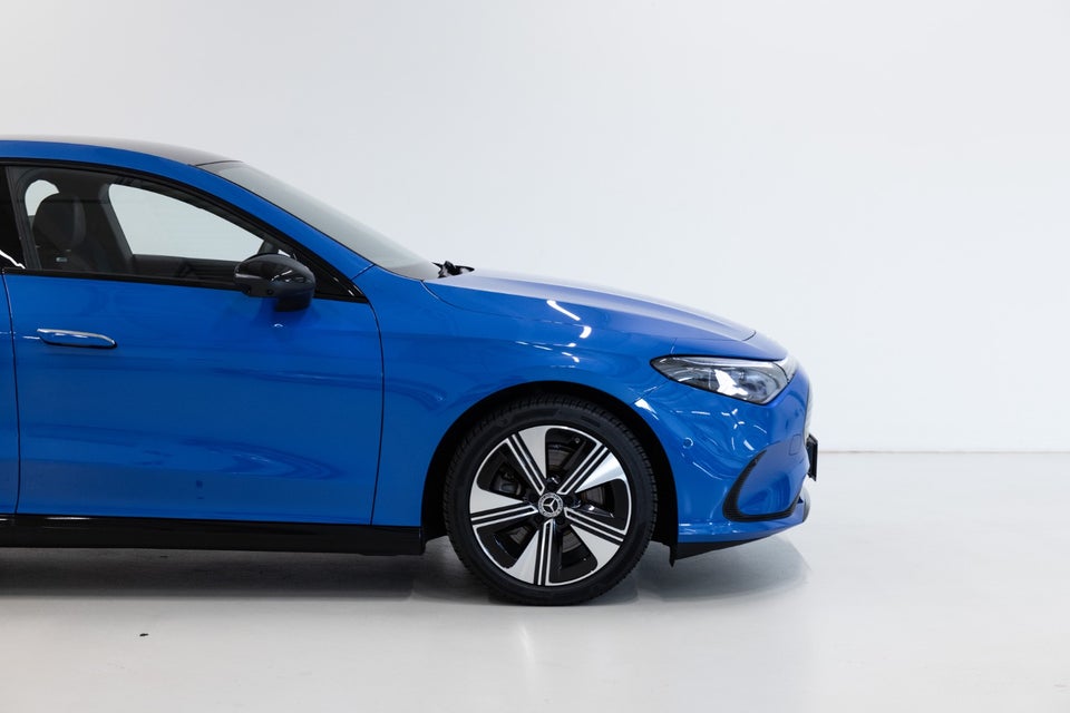 Mercedes CLA250+ EQ Progressive Advance Plus 4d