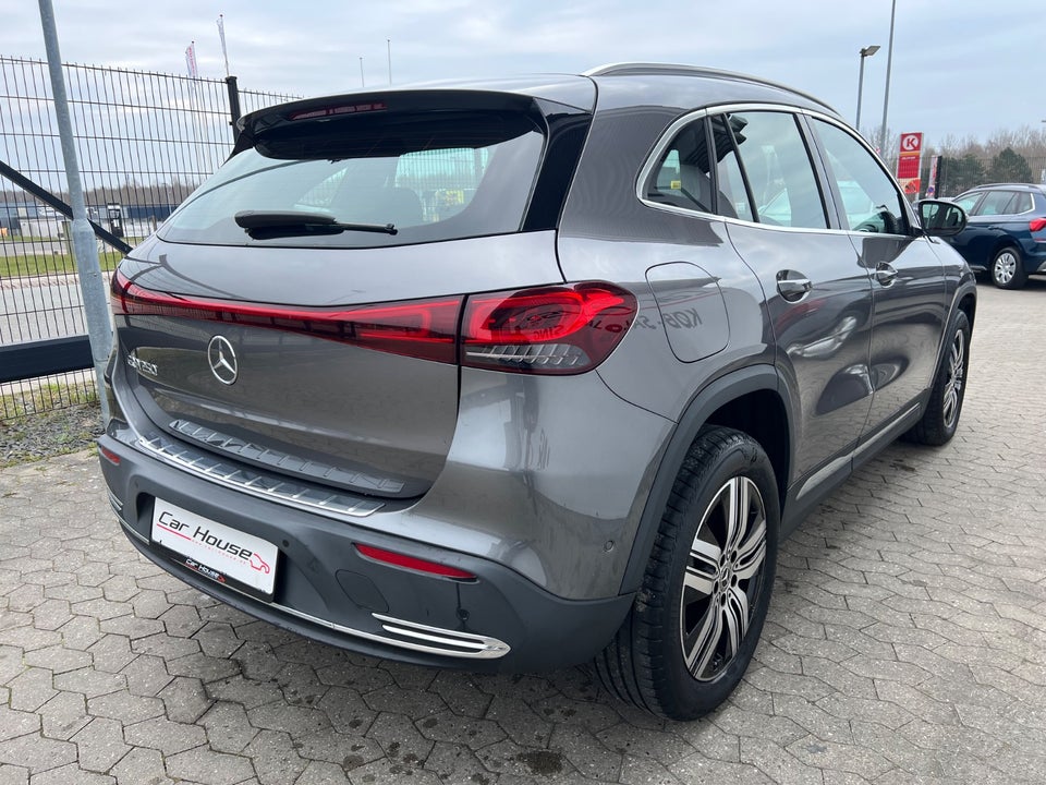 Mercedes EQA250 Progressive 5d