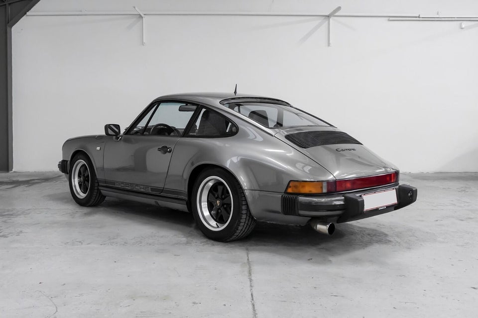 Porsche 911 3,2 Carrera Coupé 2d