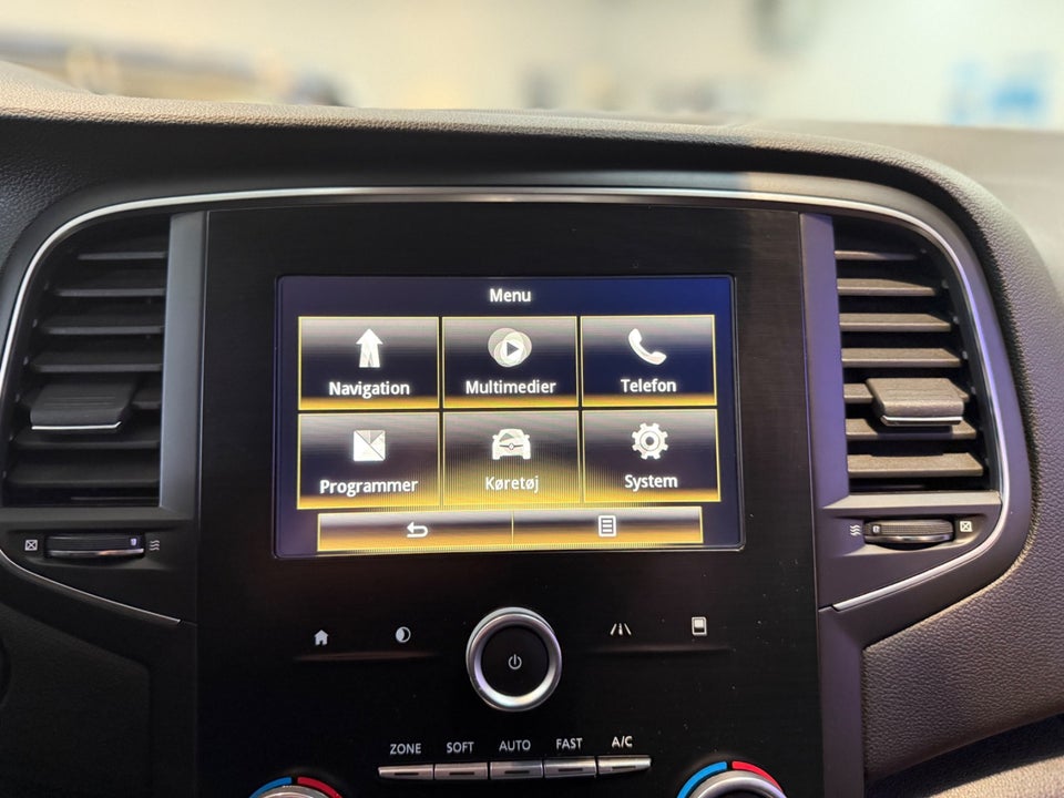 Renault Megane IV 1,5 dCi 110 Zen Sport Tourer 5d