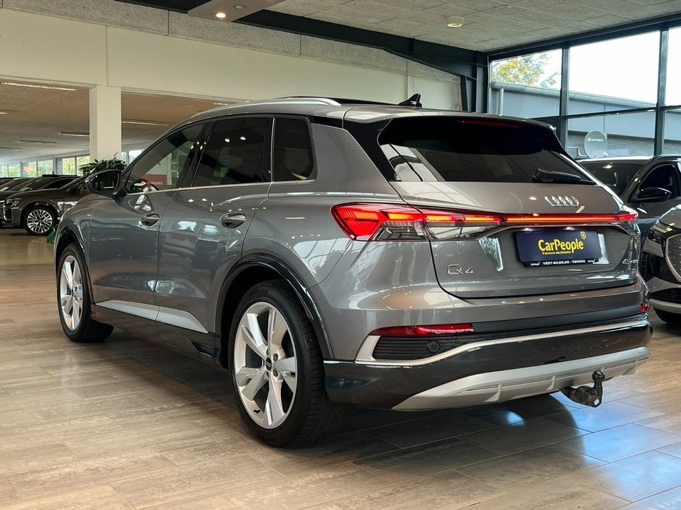 Audi Q4 e-tron 45 S-line 5d