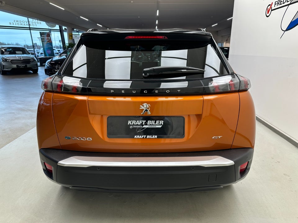 Peugeot e-2008 50 GT 5d