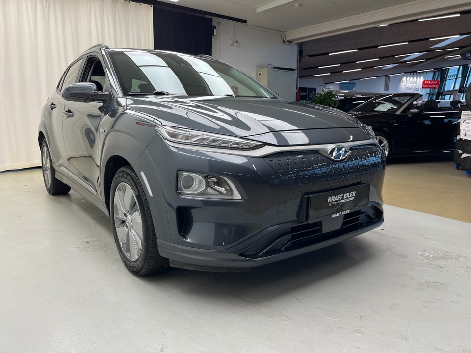 Hyundai Kona 64 EV Essential 5d