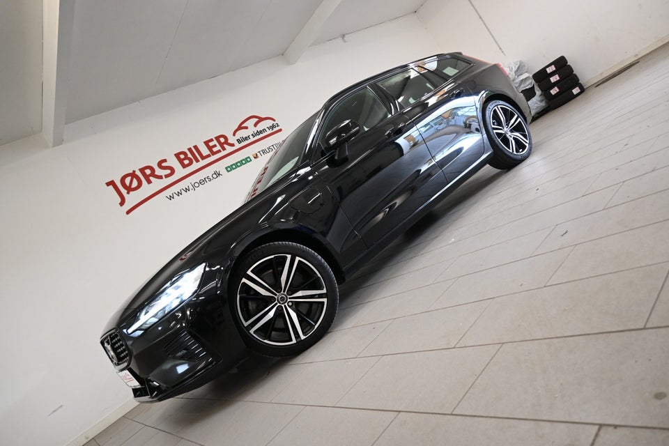 Volvo V60 2,0 T6 ReCharge R-Design aut. AWD 5d