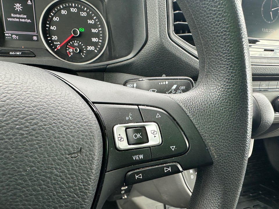 VW Crafter 35 2,0 TDi 140 Kassevogn L3H2 aut.