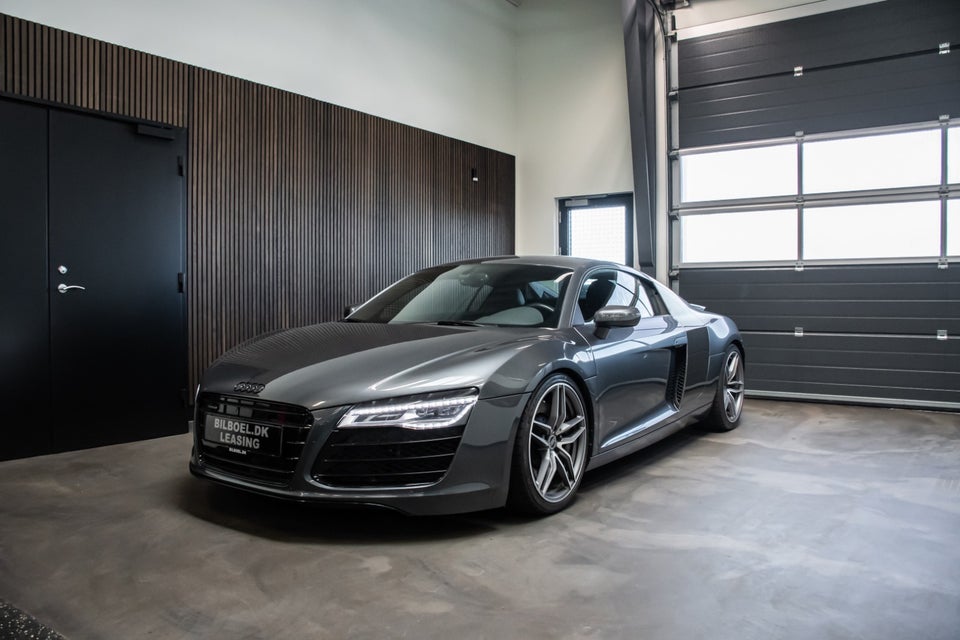 Audi R8 4,2 FSi Coupé quattro S-tr. 2d
