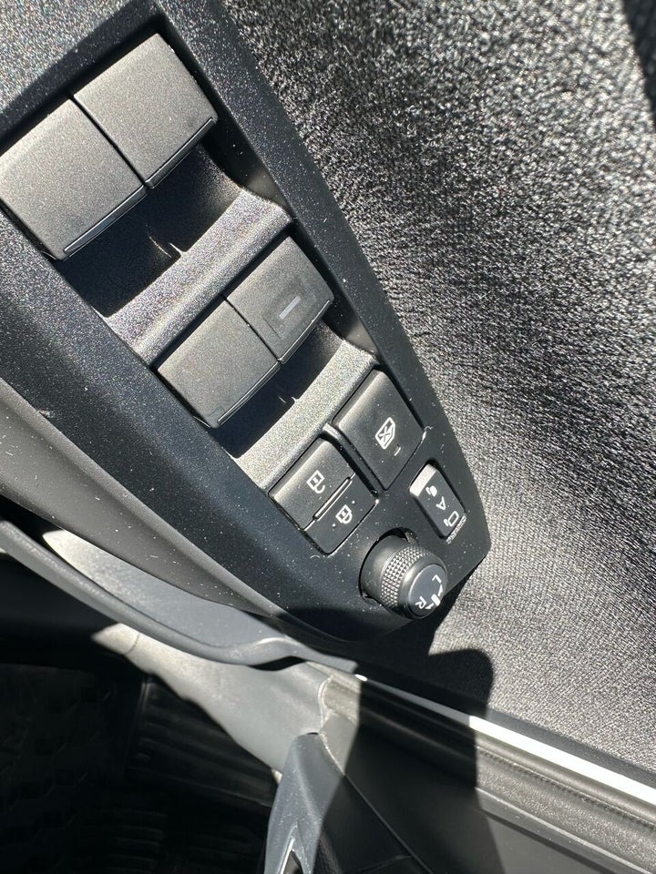 Toyota Yaris 1,5 Hybrid H3 Style e-CVT 5d