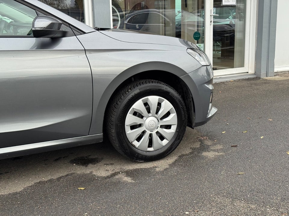 Skoda Fabia 1,0 MPi 80 Essence 5d