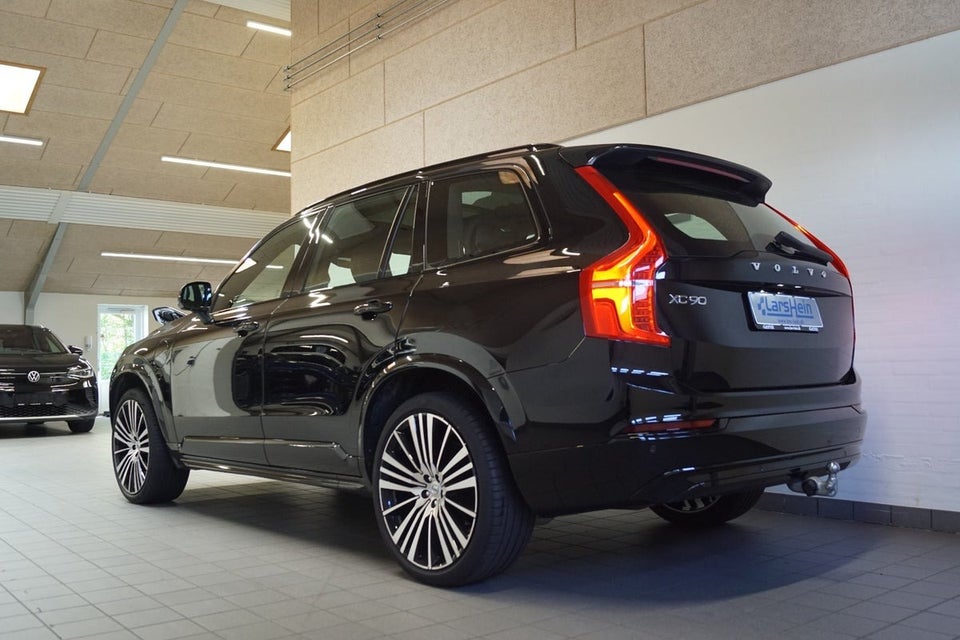 Volvo XC90 2,0 T8 ReCharge R-Design aut. AWD 7prs 5d