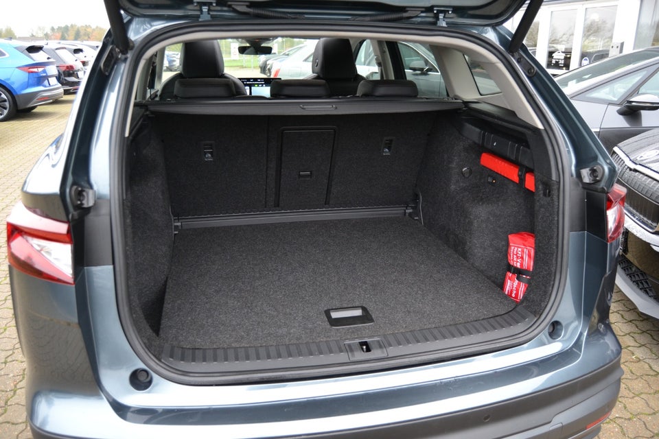 Skoda Enyaq 80 iV Suite 5d