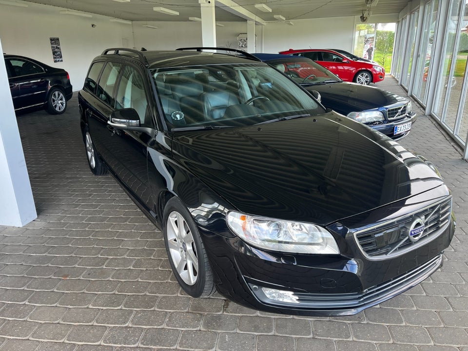 Volvo V70 2,0 D3 136 Momentum aut. 5d