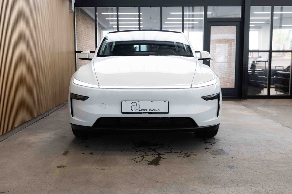 Tesla Model Y Long Range RWD 5d