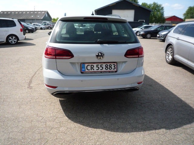 VW Golf VII 1,6 TDi 115 Comfortline Variant DSG 5d