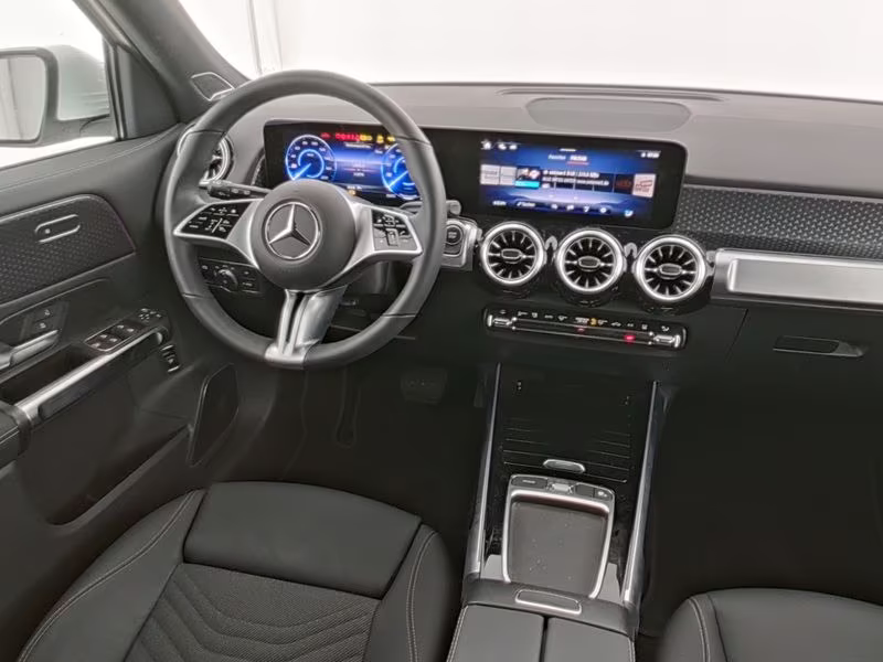 Mercedes EQB250+ Progressive 5d