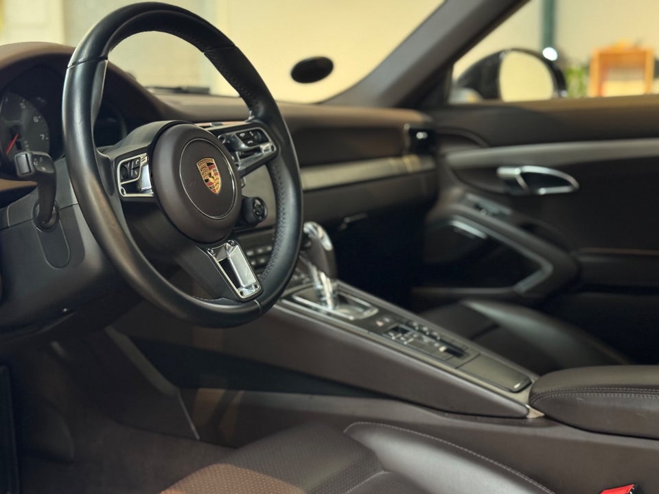 Porsche 911 Carrera 4S 3,0 Cabriolet PDK 2d