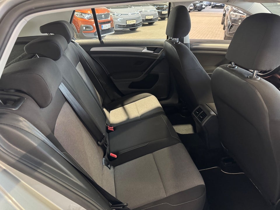 VW Golf VII 1,4 TSi 125 Style BMT 5d