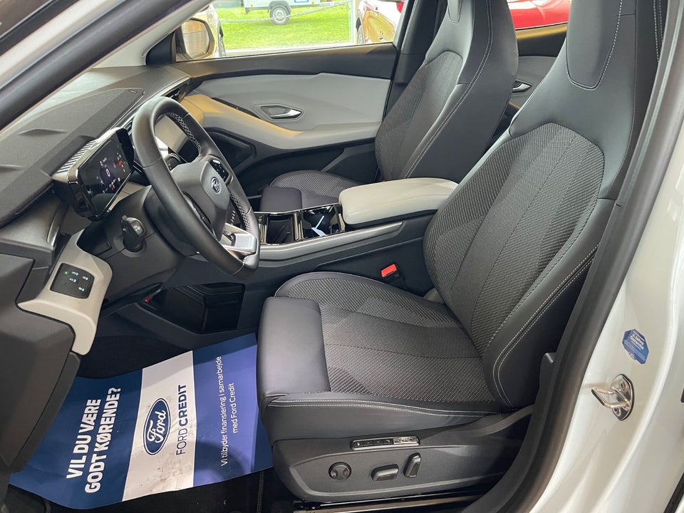 Ford Explorer 82 Select Extended Range 5d