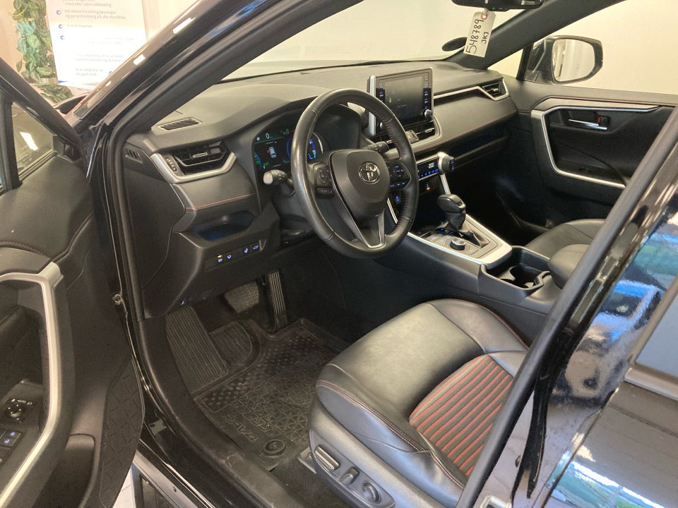 Toyota RAV4 2,5 Plug-in Hybrid Active Comfort AWD-i 5d