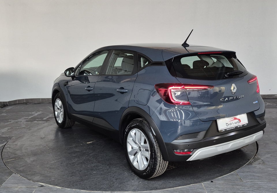 Renault Captur 1,6 E-Tech Zen 5d