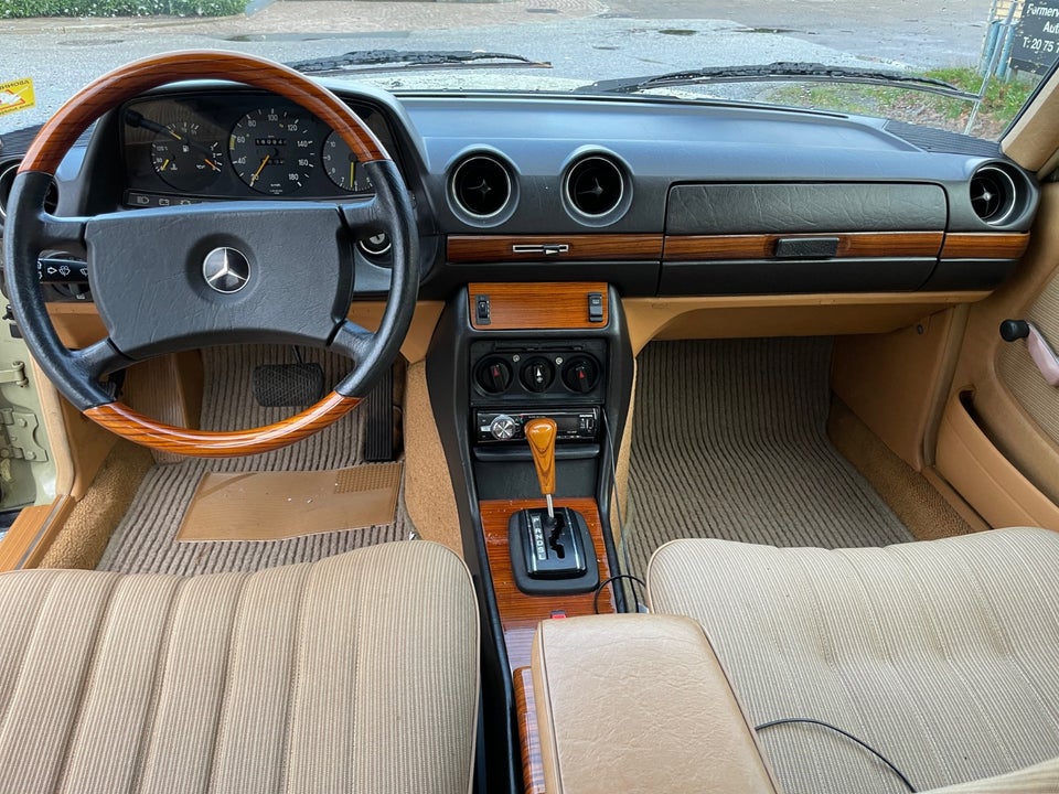 Mercedes 300 3,0 D 4d