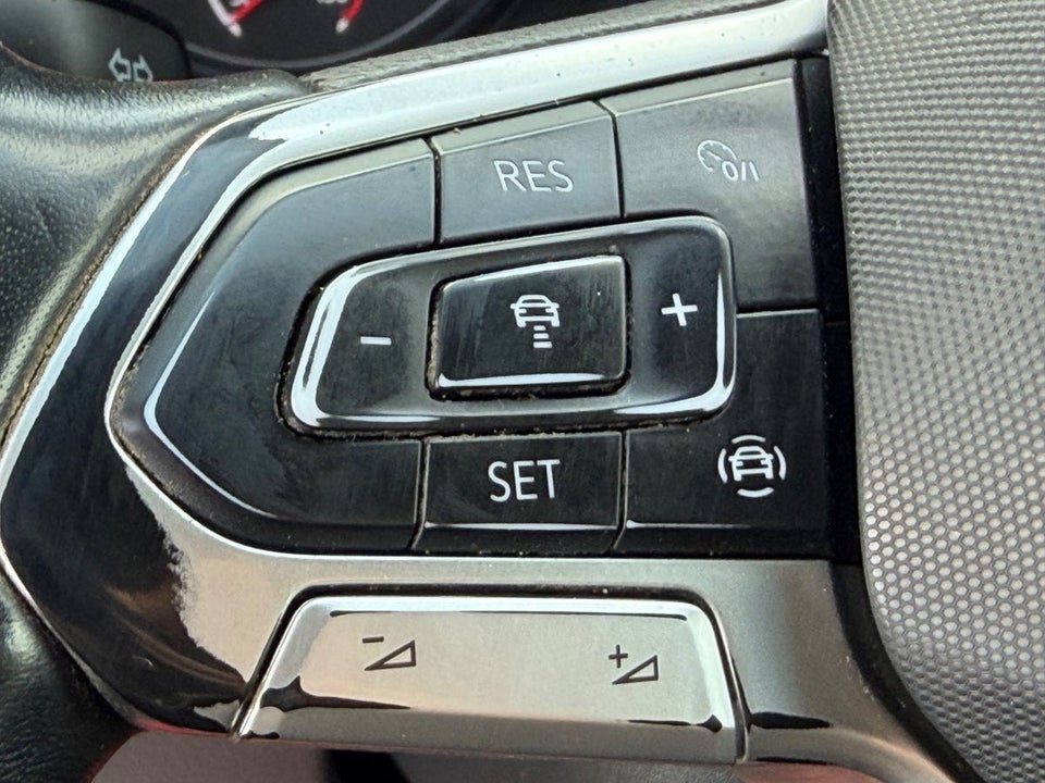 VW Transporter 2,0 TDi 150 Kassevogn DSG lang