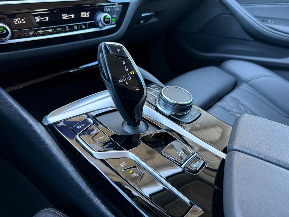 BMW 530e 2,0 Touring Sport Line aut. 5d