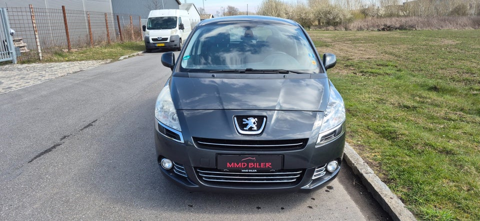 Peugeot 5008 2,0 HDi 150 Premium 7prs 5d
