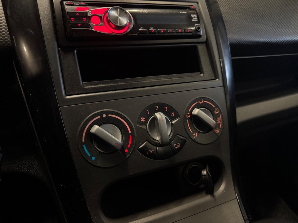 Suzuki Splash 1,0 GL 5d