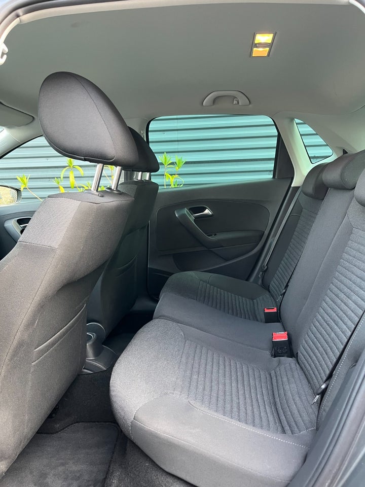 VW Polo 1,4 Comfortline aut. 5d