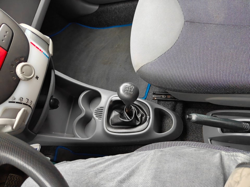 Peugeot 107 1,0 Comfort 5d