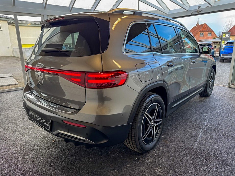 Mercedes EQB250+ AMG Edition 5d
