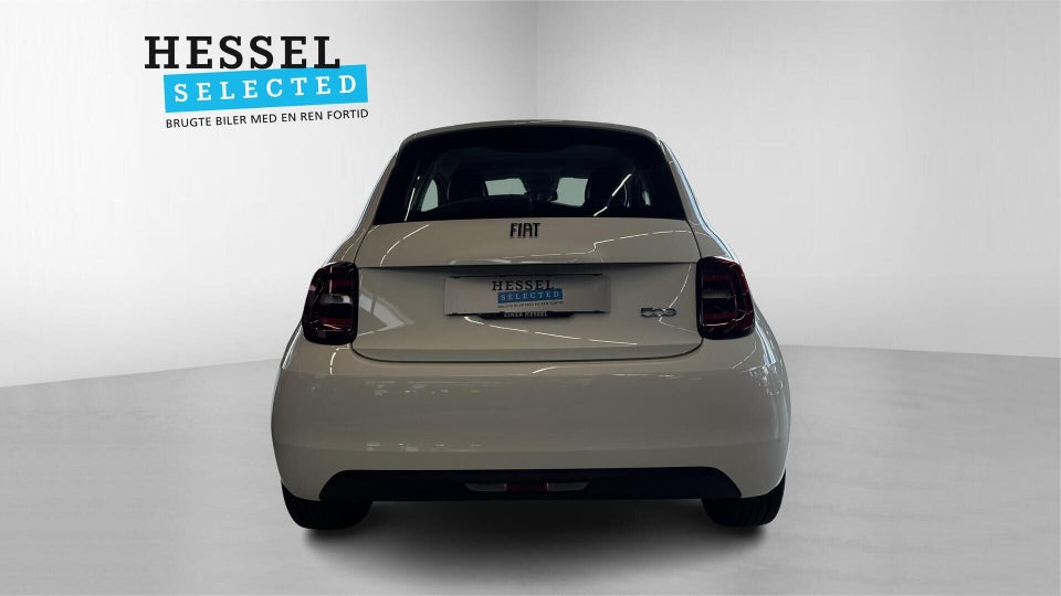 Fiat 500e 42 Icon 3d