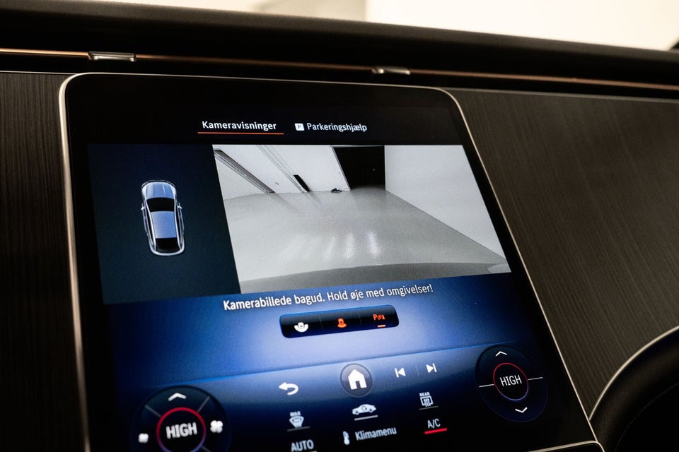 Mercedes EQE350+ SUV 5d