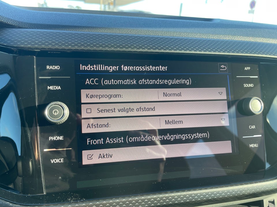 VW T-Cross 1,0 TSi 115 Life 5d