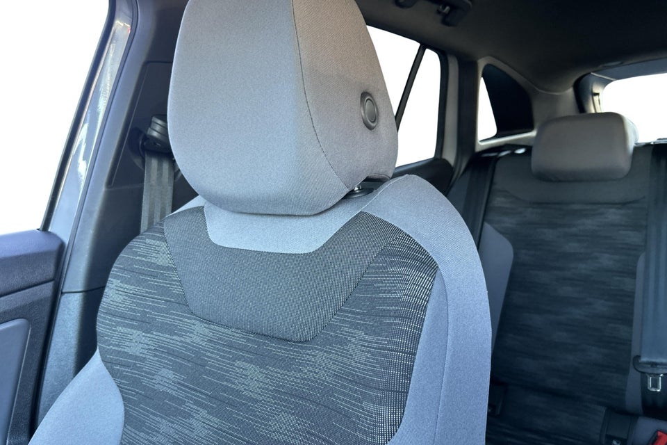 VW ID.4 77 Pro Performance 75 Years Edition 5d