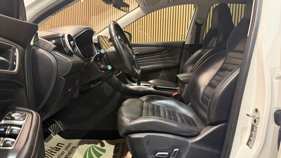 MG EHS 1,5 PHEV Luxury 5d