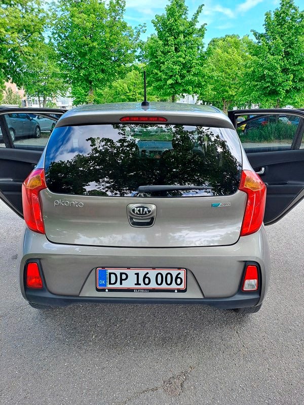 Kia Picanto 1,0 Attraction 5d