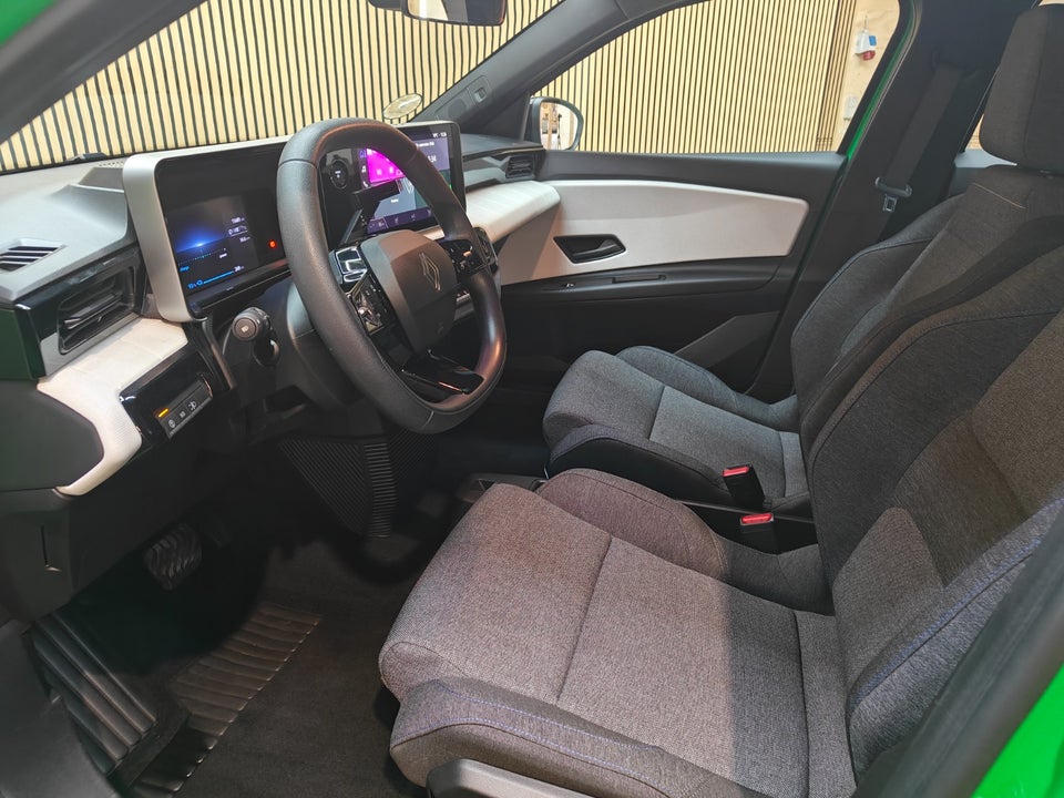 Renault 5 E-Tech 40 Evolution 5d
