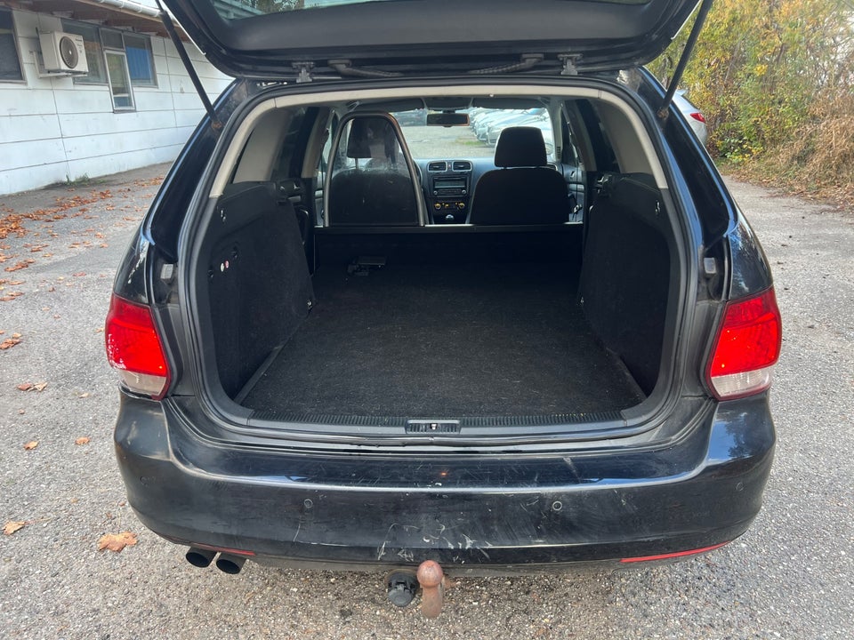 VW Golf VI 2,0 TDi 140 Highline Variant Van 5d