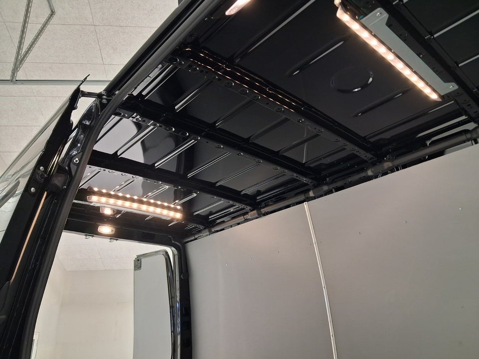 Mercedes Sprinter 215 2,0 CDi A2 Kassevogn aut. FWD