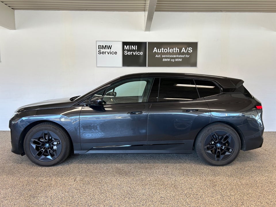 BMW iX xDrive40 5d