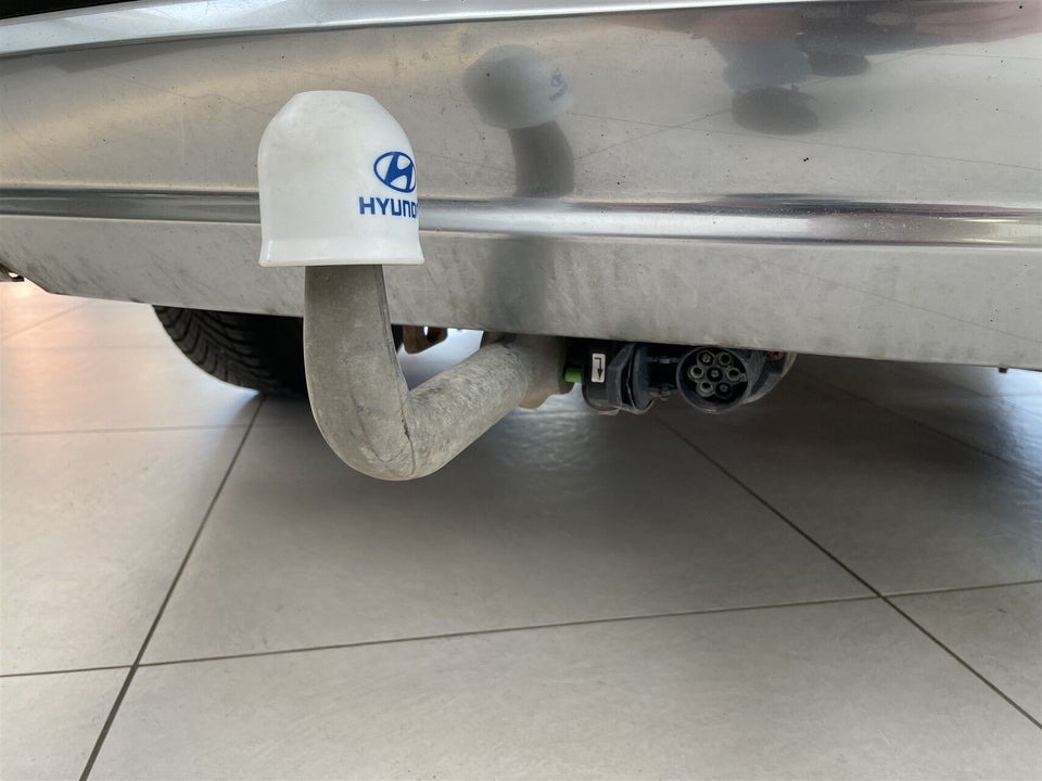 Hyundai Santa Fe 1,6 PHEV Essential aut. 4WD 7prs 5d